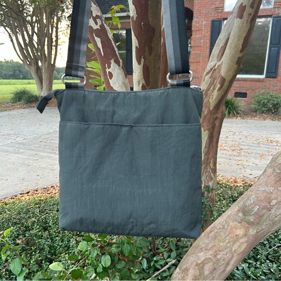 BAGGALLINI Gray Crossbody - Picture 4 of 11